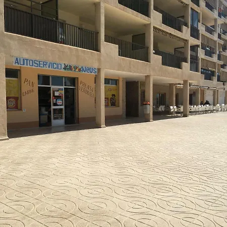 Casa De Playa En Urbanizacion De Lujo En Valencia Vakantiehuis