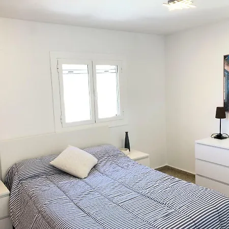 Vakantiehuis Casa De Playa En Urbanizacion De Lujo En Valencia *